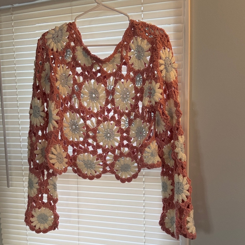 Altar'd State Crochet Floral Crop Top in Dusty Rose and Cream